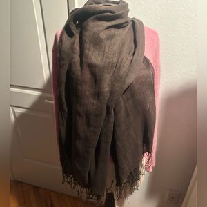 Terra DI Siena linen blend large scarf